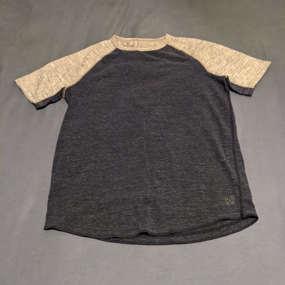 American Eagle Outfitters T-Shirt💥PRICE DROP💥